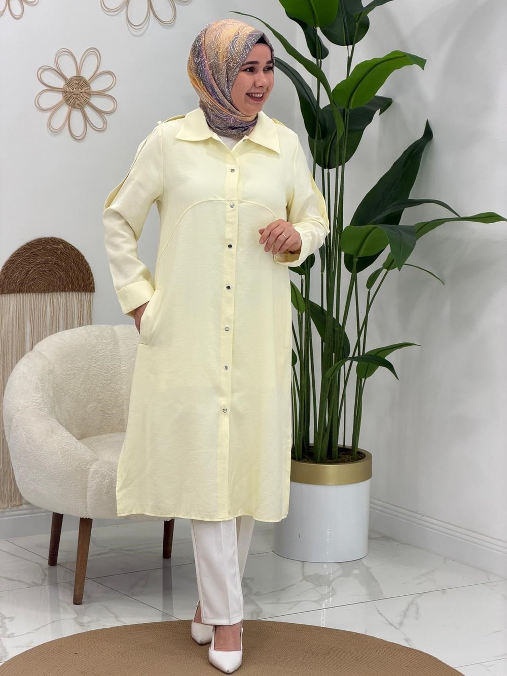 Sarı Çıtçıtlı Giyçık Kap