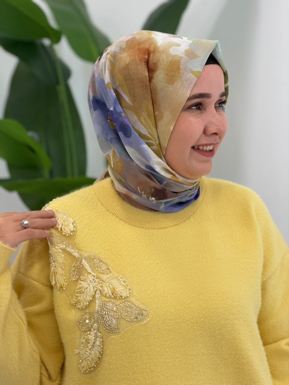 Sarı Yumoş Angora Kazak