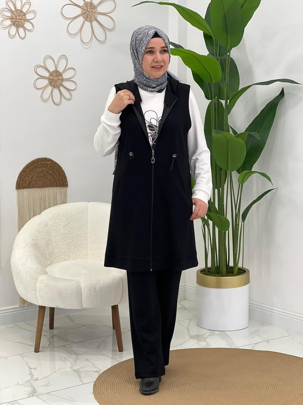 Siyah Modal Yelekli Takım
