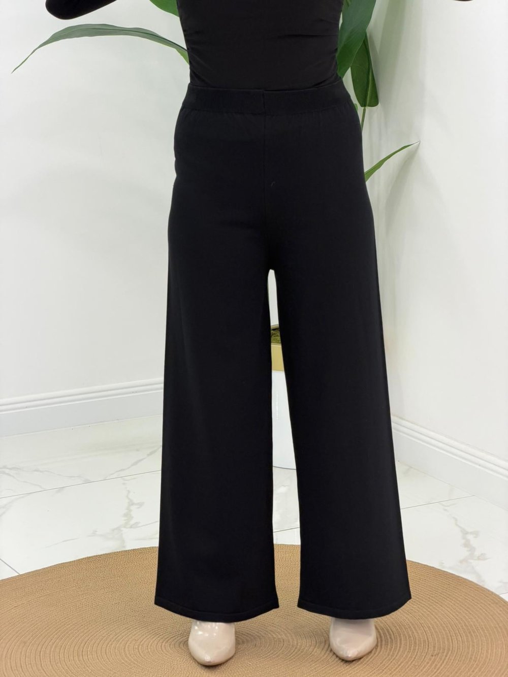 Siyah Triko Bol Paça Pantalon