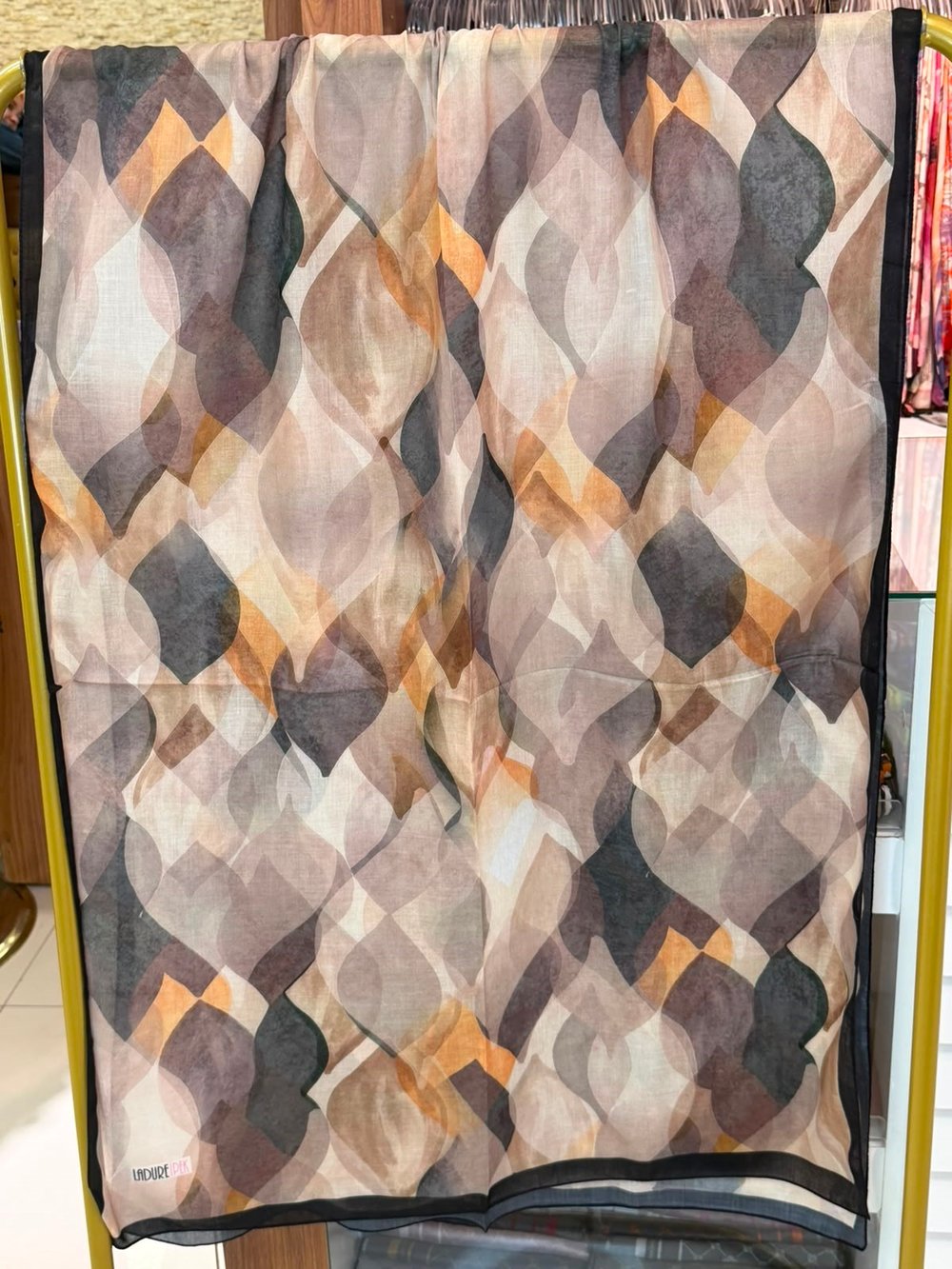 Siyah ve Vizon Soyut Geometrik Geçişli  Şal