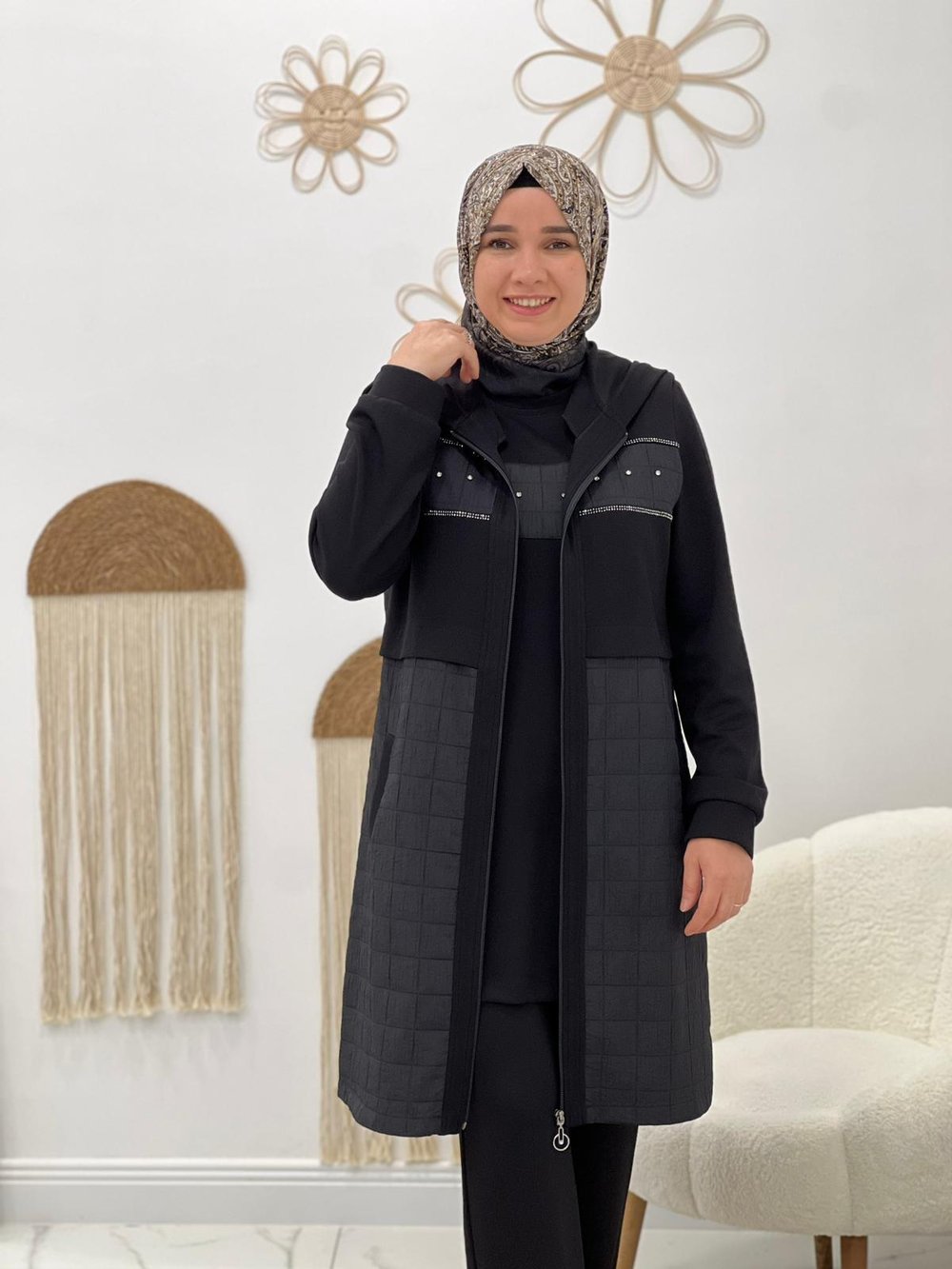 Siyah Yelekli Takım