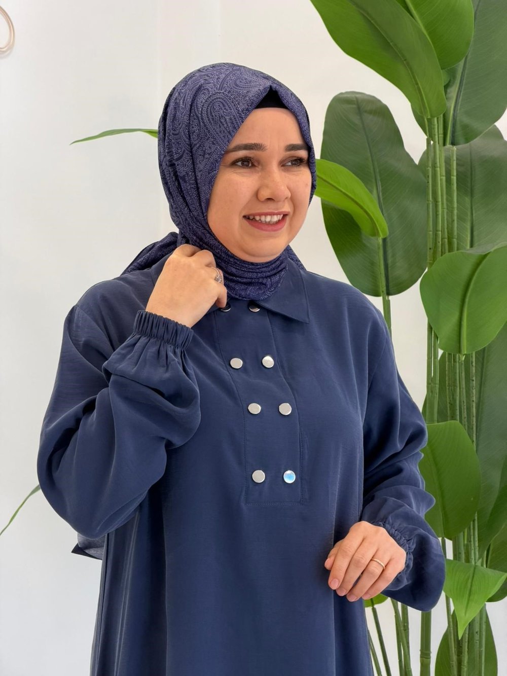 Lacivert Yaka Patlı Takım