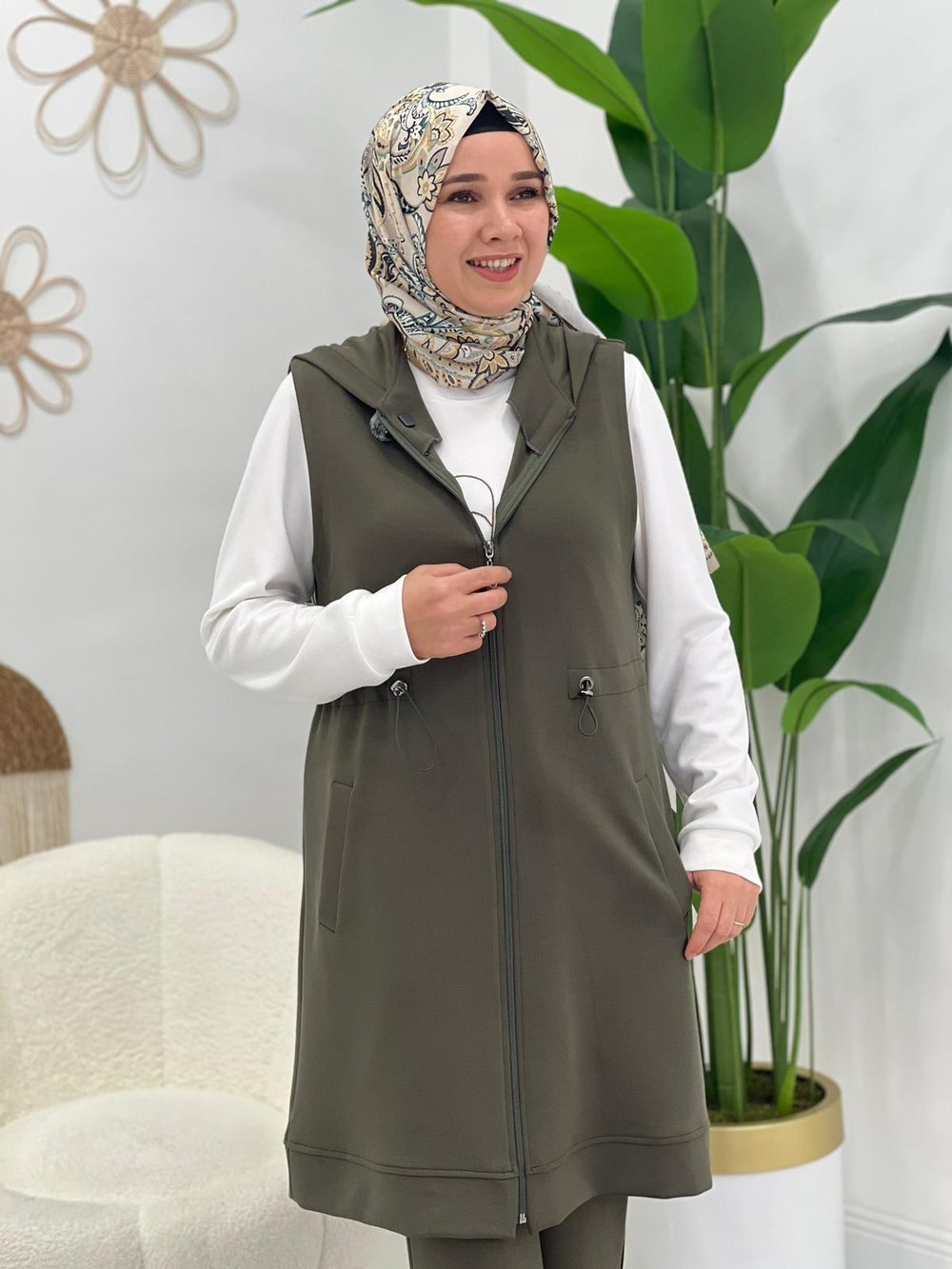 Yeşil Modal Yelekli Takım