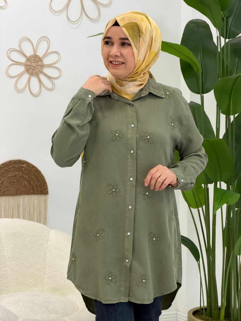 Yeşil Papatya Desenli Tunik