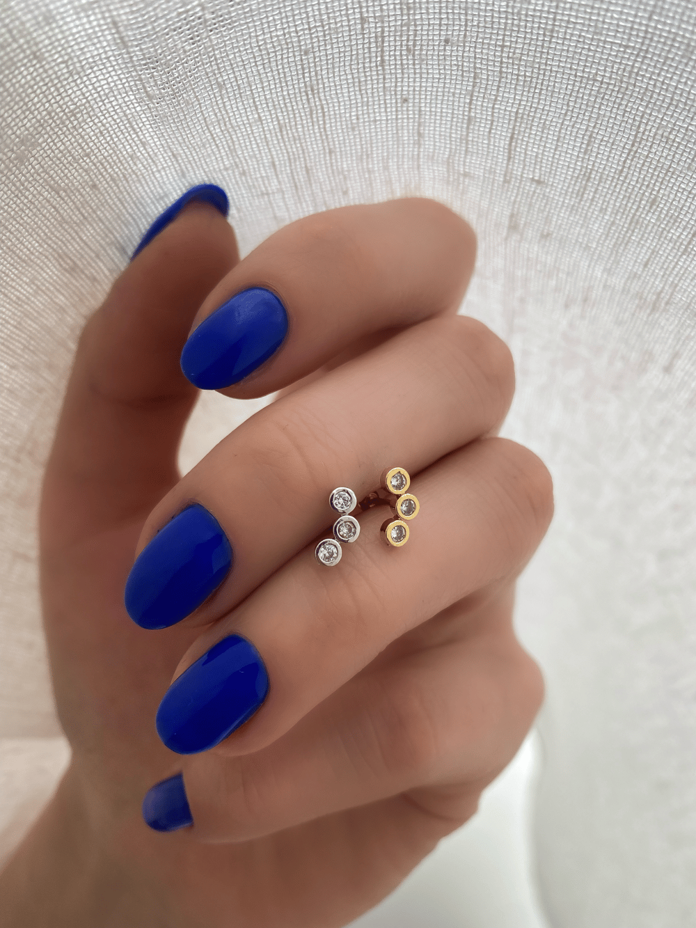 Çelik Üç Taş Daire Piercing