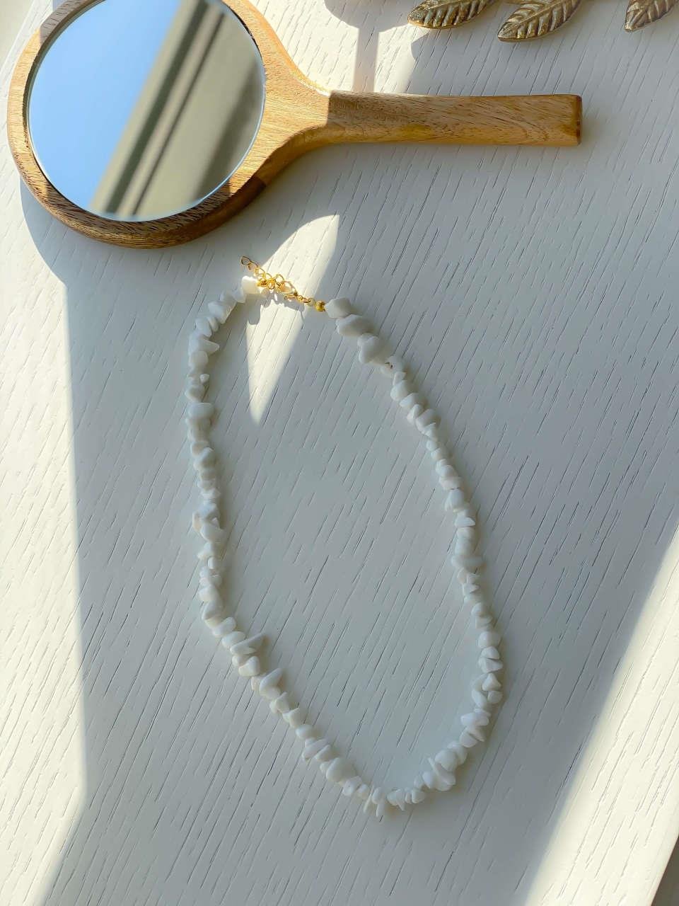 Mercan Kolye Beyaz (45 cm)