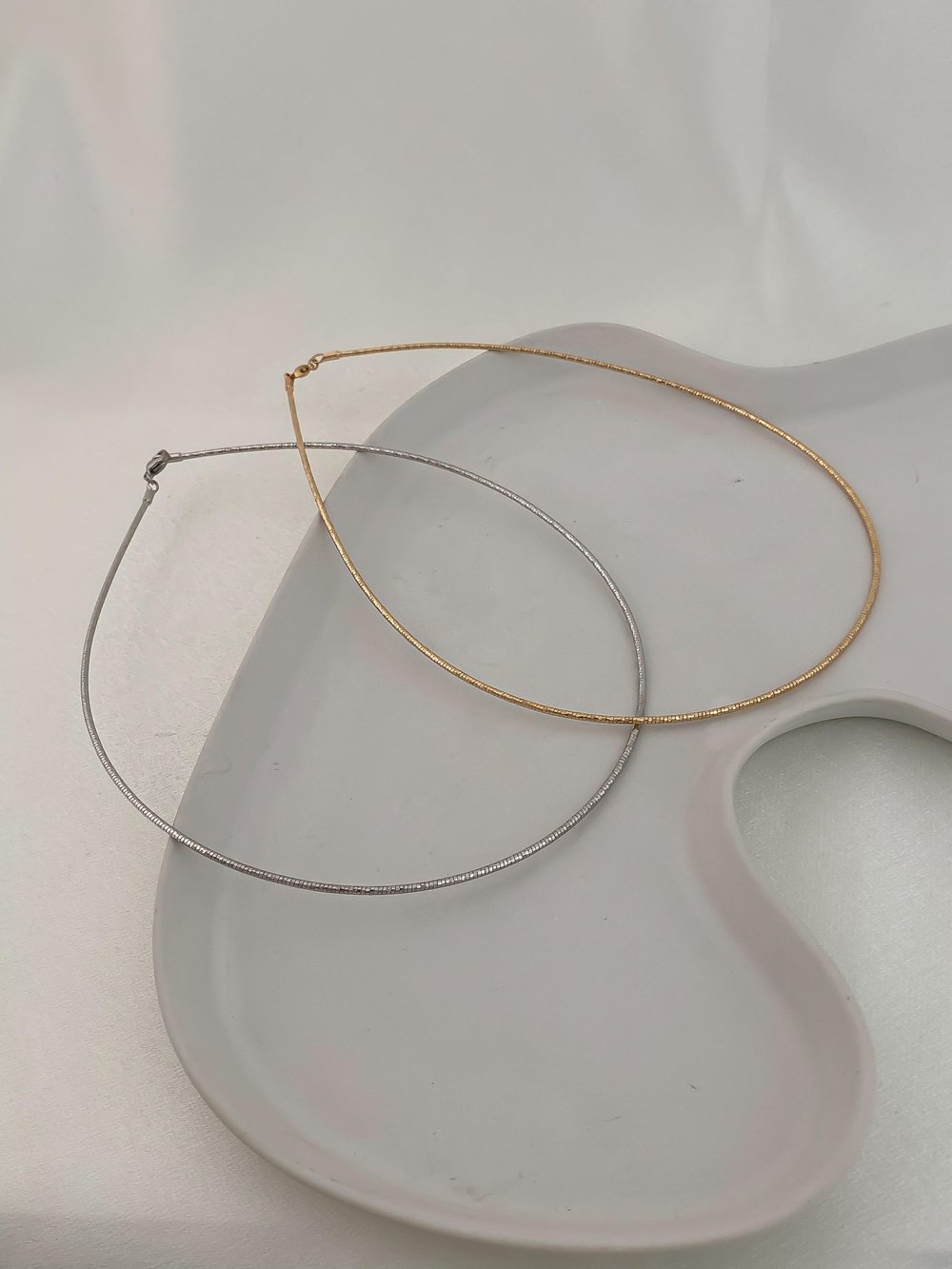 Özel Seri 14 K Altın Kaplama Tel Choker Kolye (42 Cm)