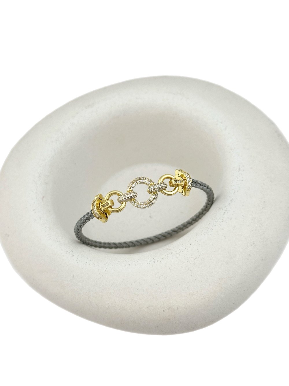Özel Seri Gold Zirkon Taşlı Daire Detay Örme Kordon Bileklik