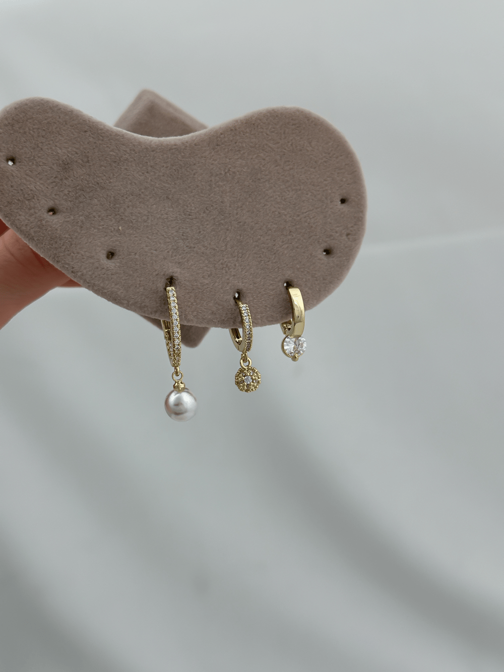 Özel Seri İncili Ve Zirkon Taşlı Topçuk Model Set Küpe