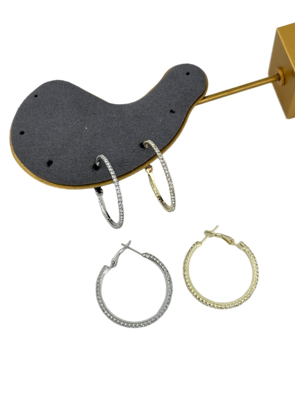 Özel Seri Zirkon Taş Sıralı Su Yolu Halka Küpe (İç Çap:2.8 Cm)
