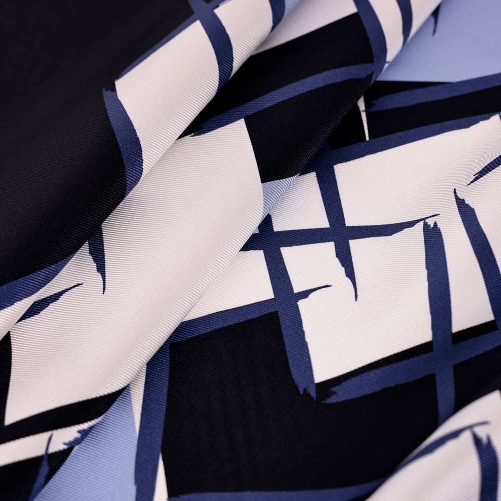 Kare Geometri Desen Exclusive İpek Twill Eşarp
