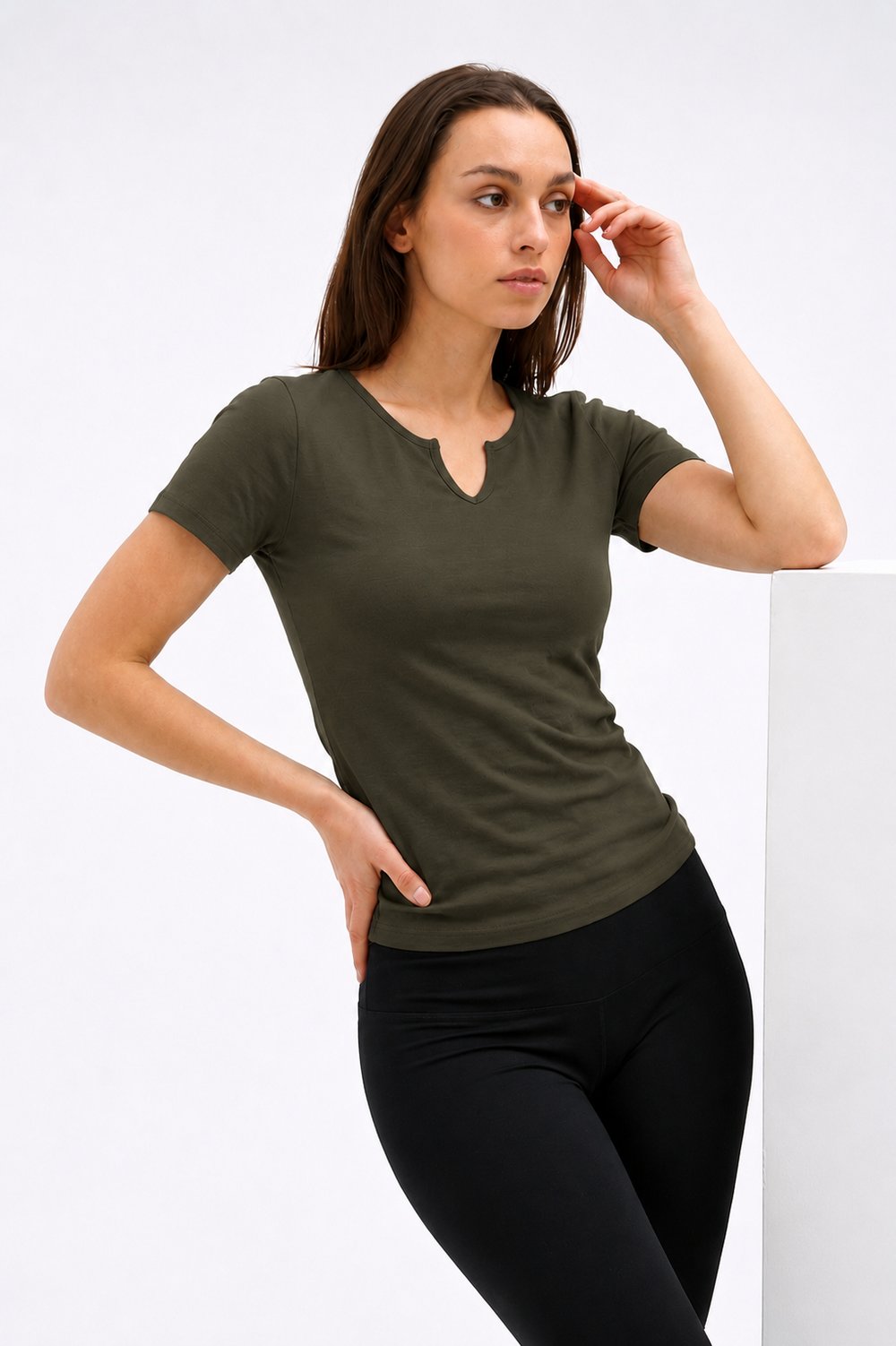IRIS - Likralı Organik Pamuk Kumaştan Slimfit Kadın T-Shirt