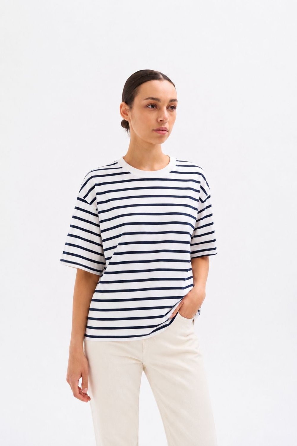 LOVA - Premium Pamuklu Çizgili T-Shirt