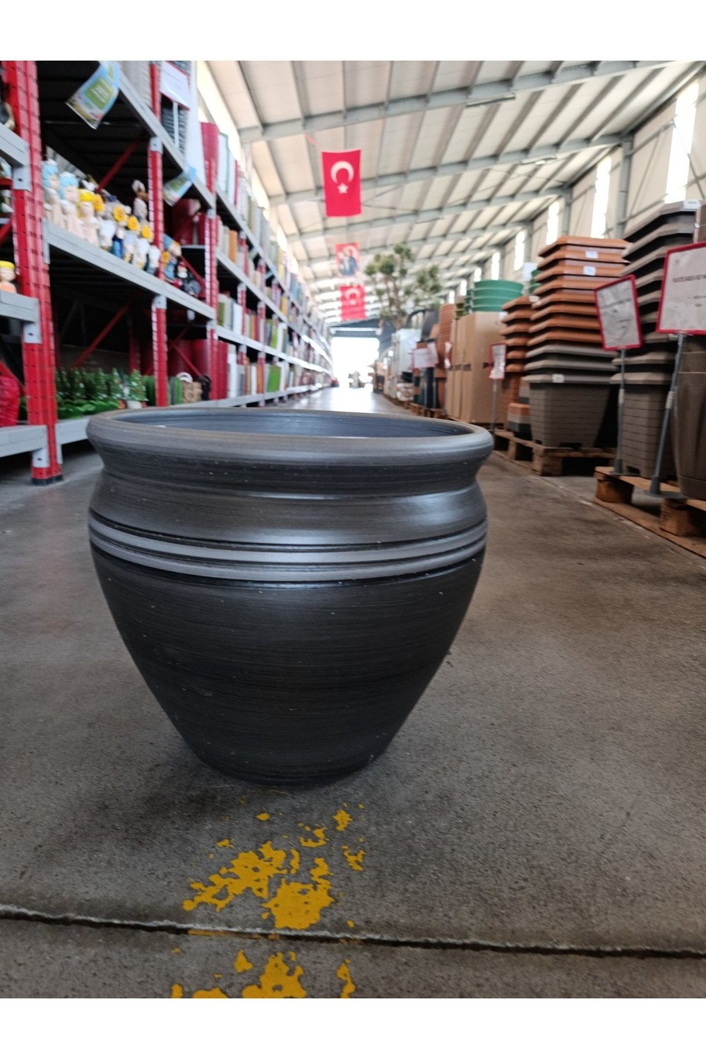 65 Litre Hafif Beton Antrasit Taş Saksı