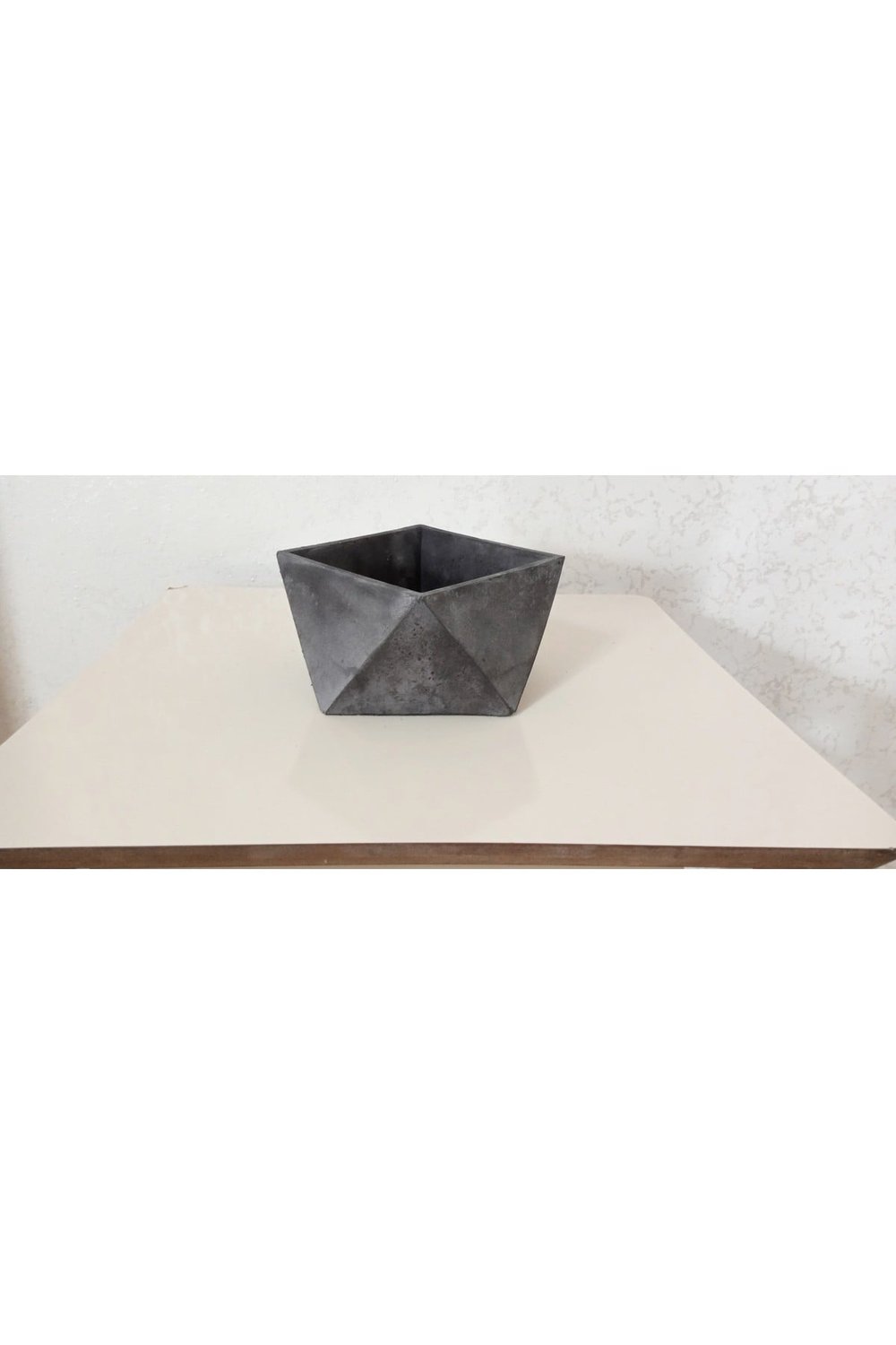 Özel Saf Beton Bonsai ve Aranjmana Özel Taş Saksı suya karşı 121 yıl ömürlü