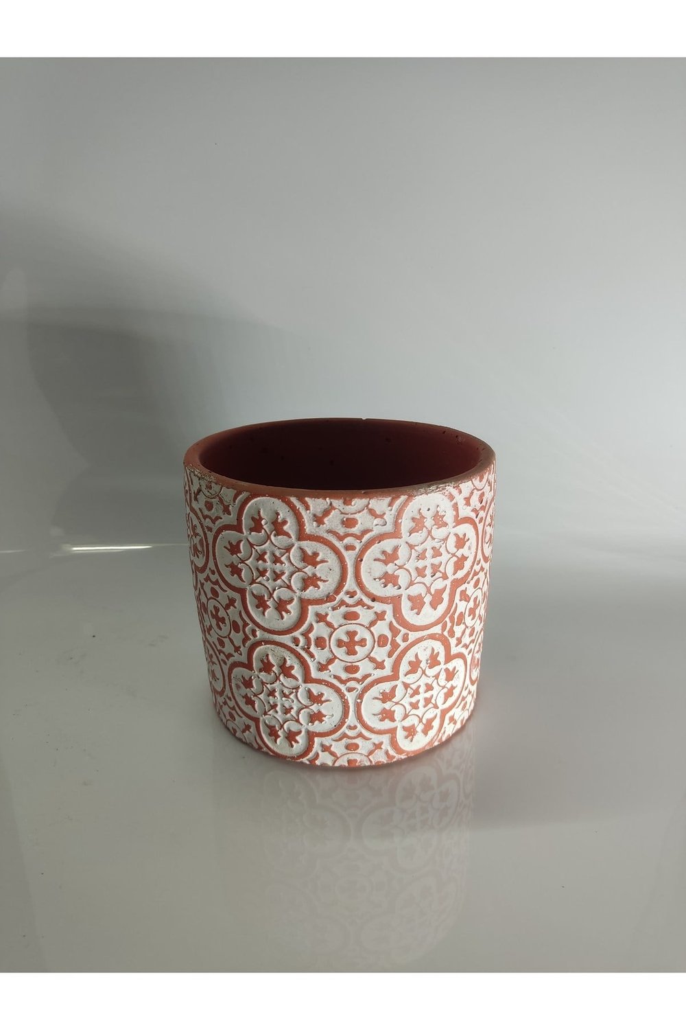 Yonca Desenlİ Beton saksı