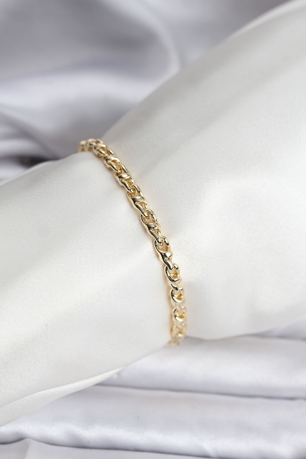 14K Gold Renk Kaplama Zincir Model Kadın CM Bileklik