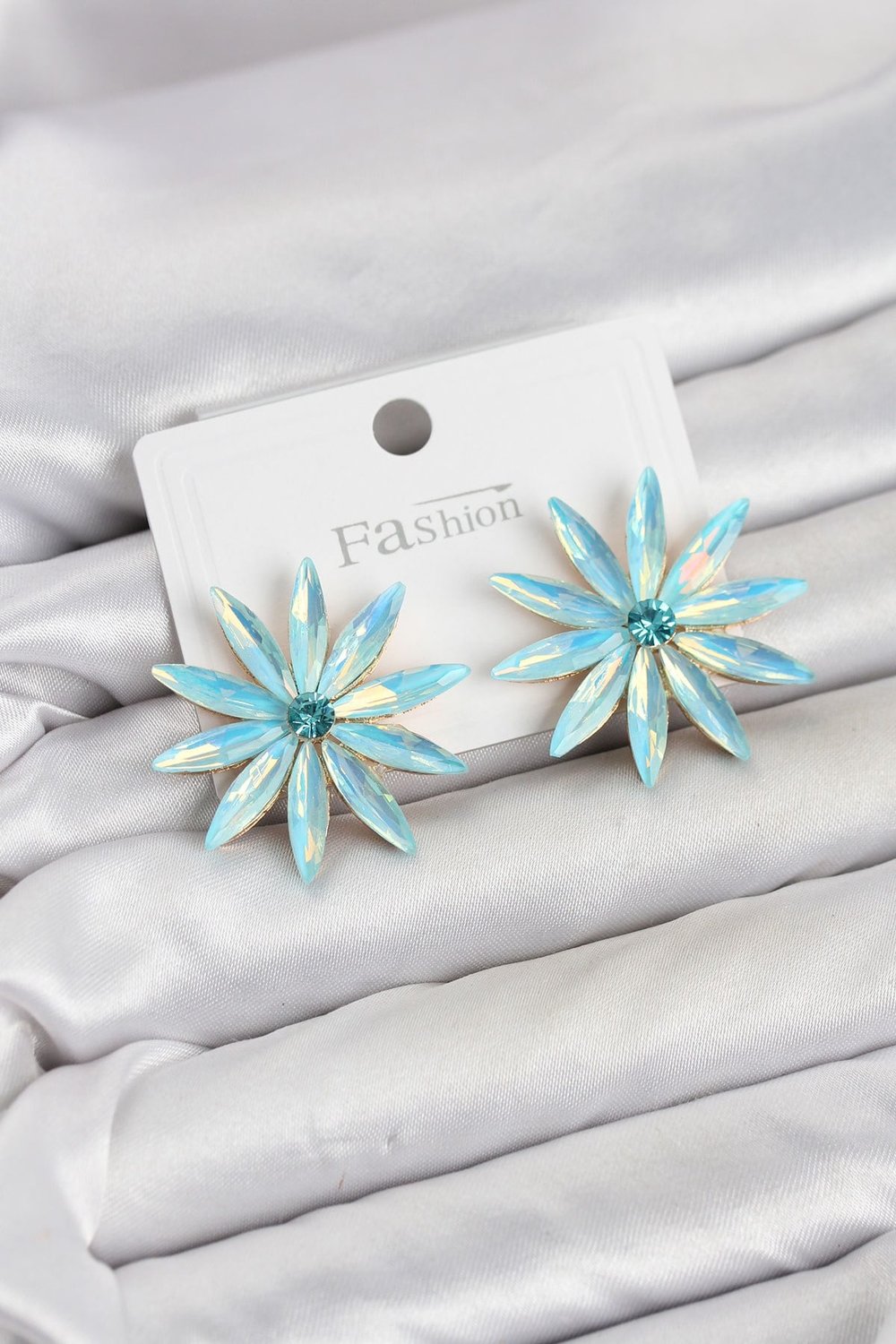 Buz Mavisi Kristal Taşlı Lotus Model Kadın Küpe