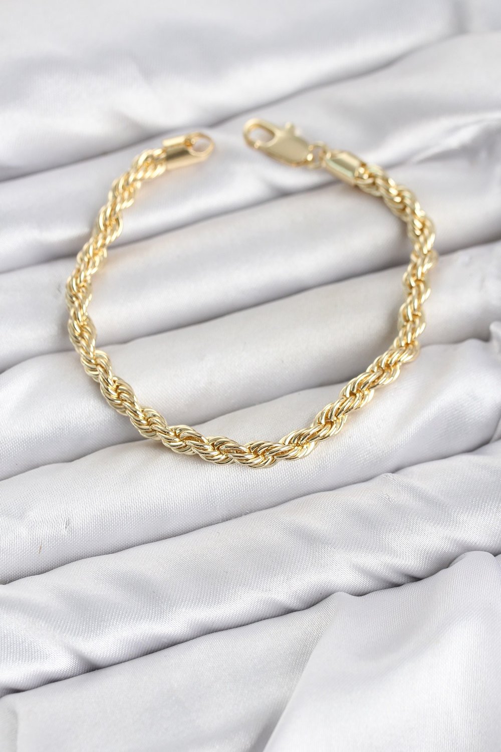 CM Burgu Model Gold Renk Pirinç Kadın Bileklik
