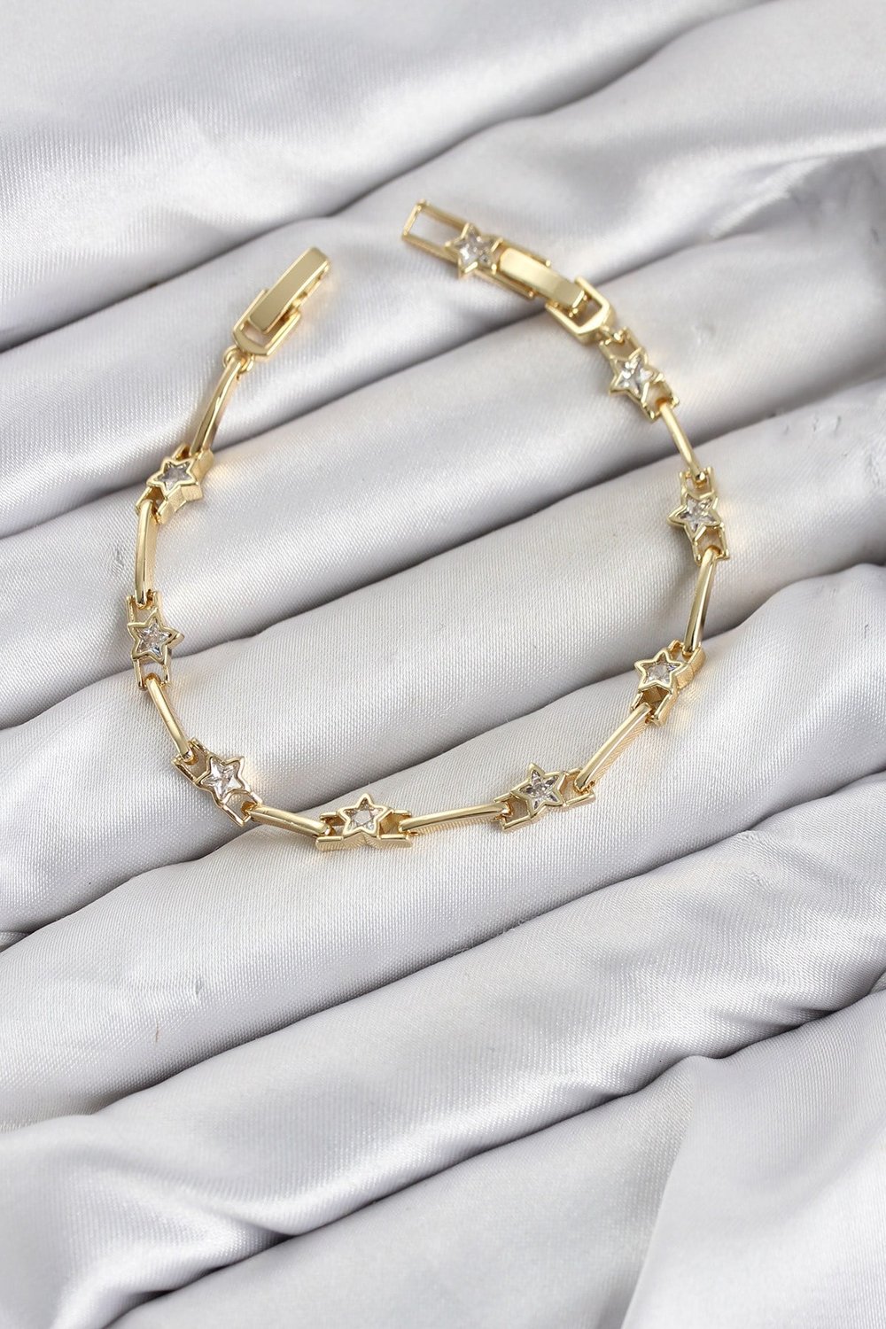 CM Gold Renk Yıldız Model Zirkon Taşlı Pirinç Kadın Bileklik