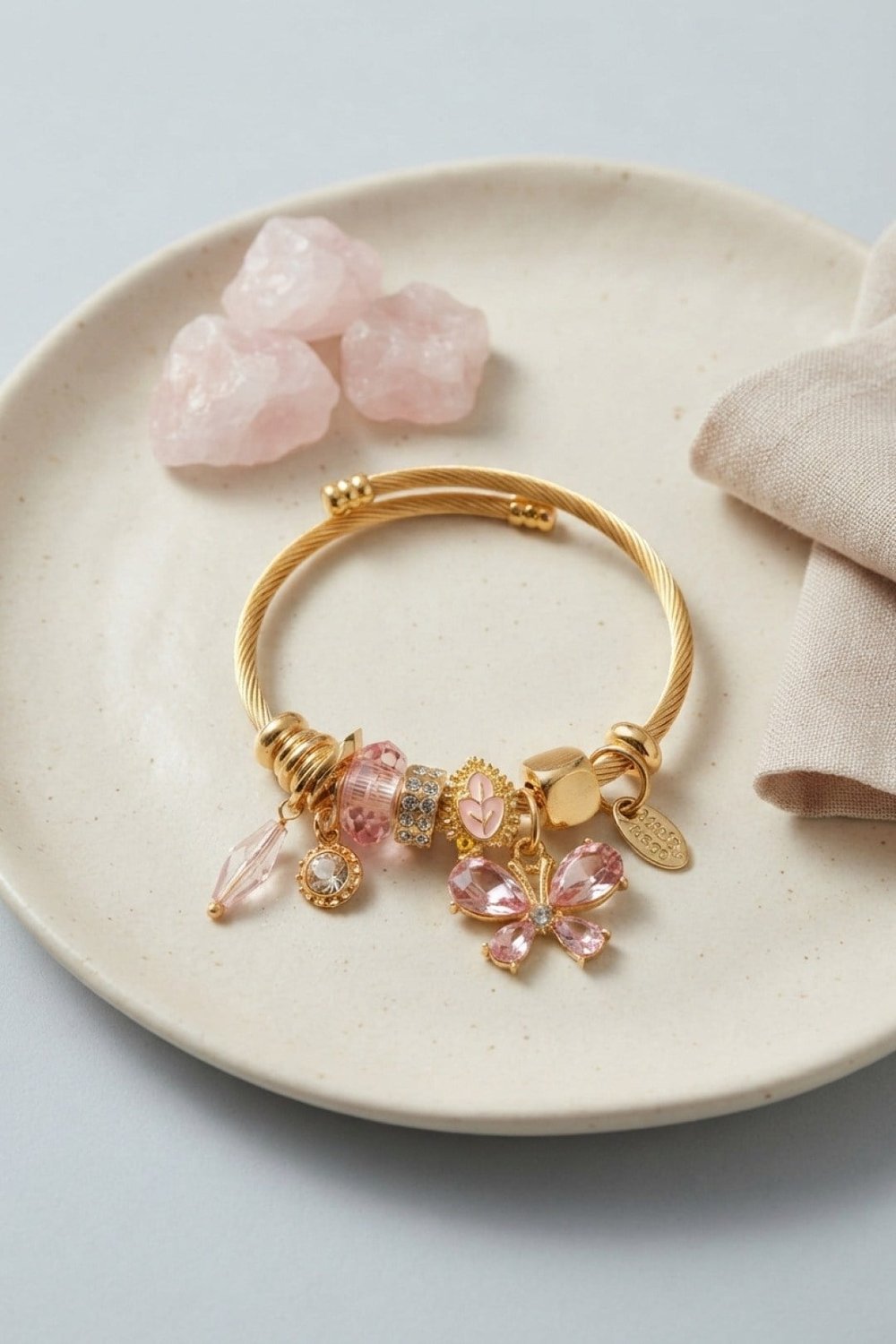 Pembe Kelebek Model Charmlı Bileklik