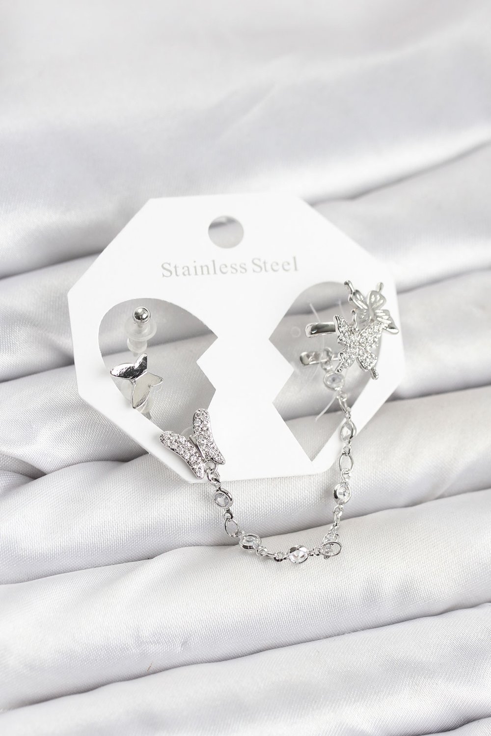 Pirinç Gümüş Renk Kelebek Model Zincir Bağlantılı Ear Cuff Küpe Seti