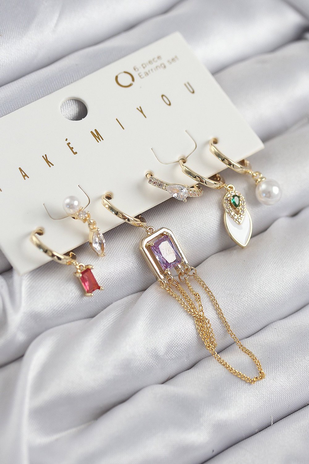 Pirinç Zirkon Taşlı Sallantılı Ve İncili Gold Renk 6'lı Küpe Set