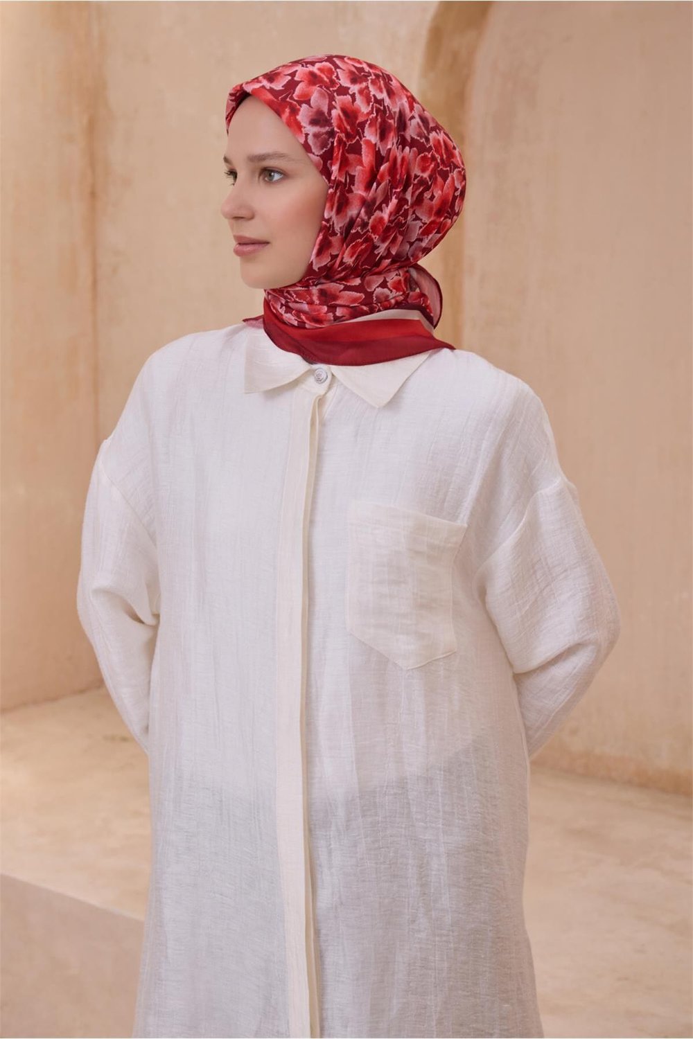 Çiçek Desen Kırmızı Premium Soft Eşarp 11 - 17