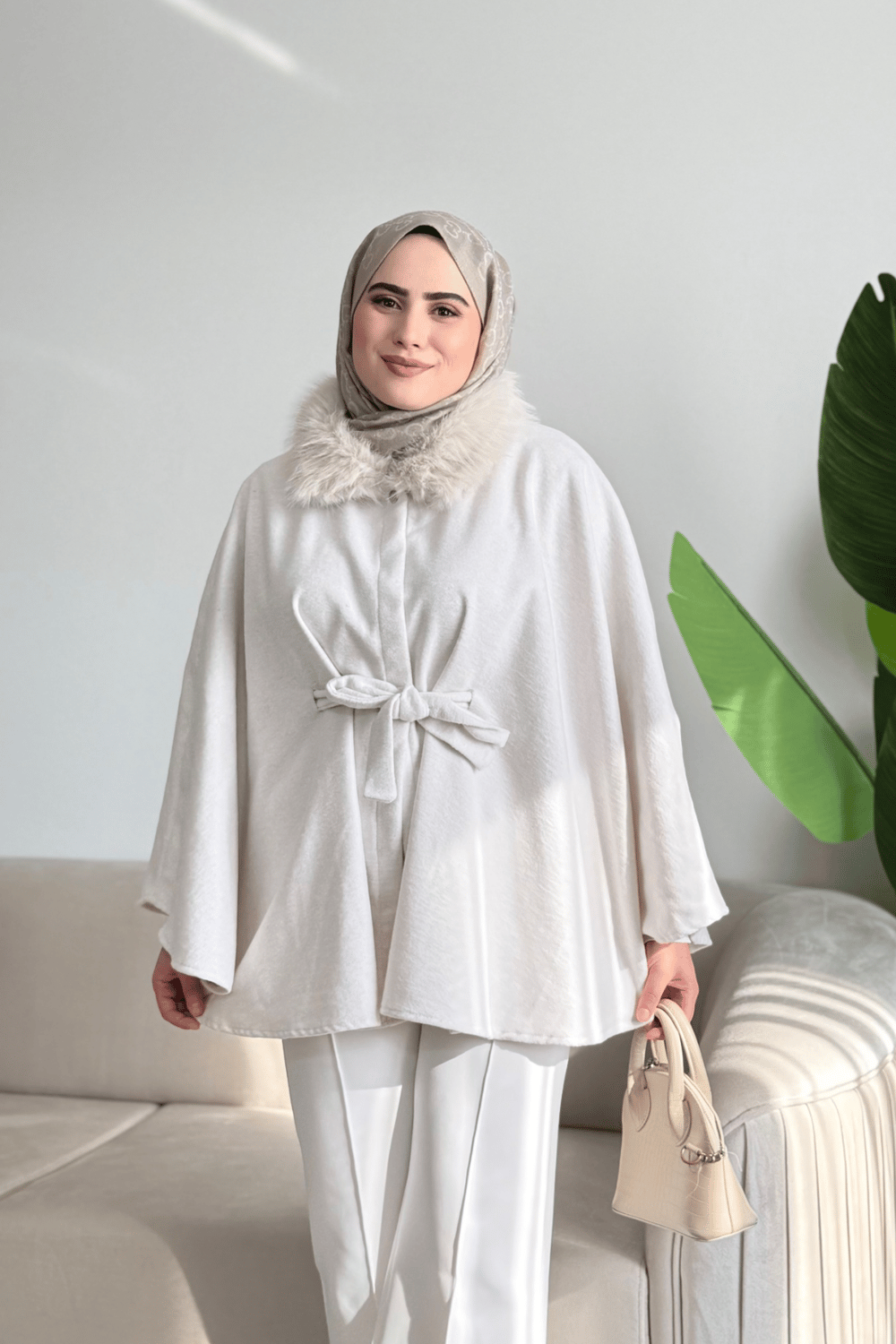 Alis Kürk Detaylı Panço | Taş