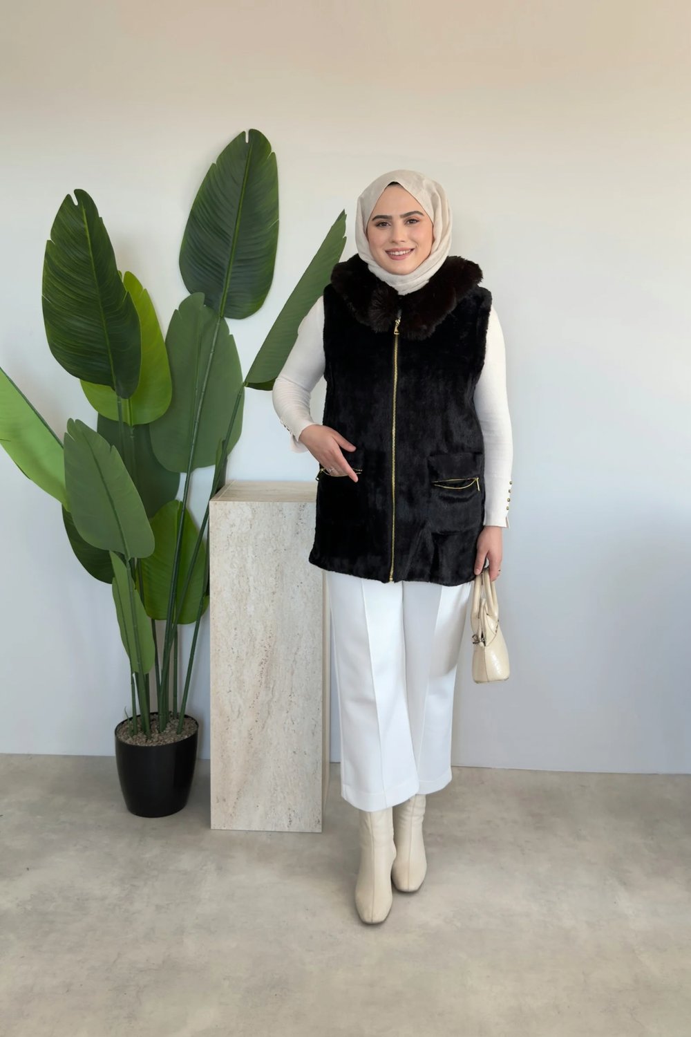 Angora Kürk Yelek | Siyah