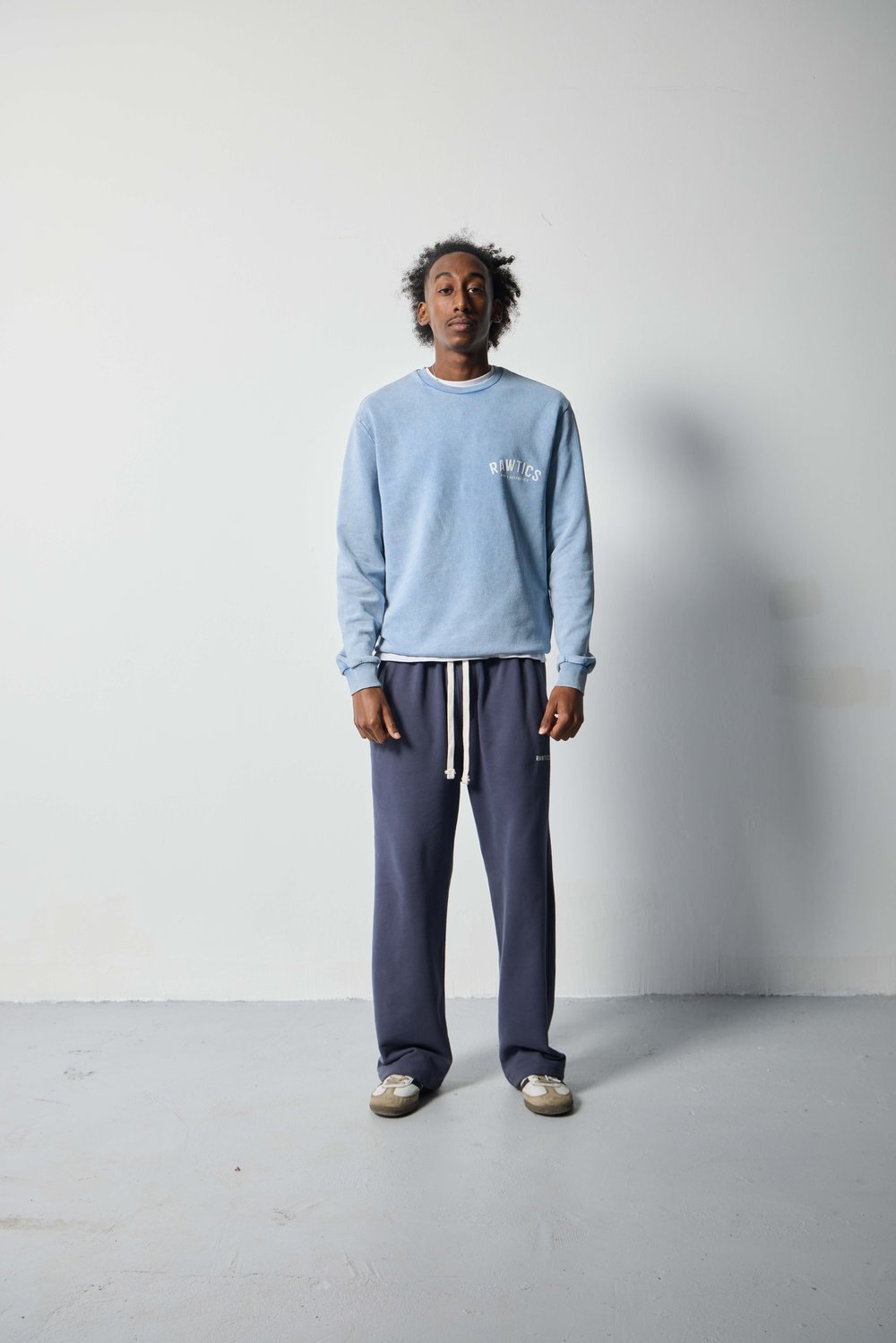 100% PAMUKLU YIKAMALI BEBE MAVİ SWEATSHIRT
