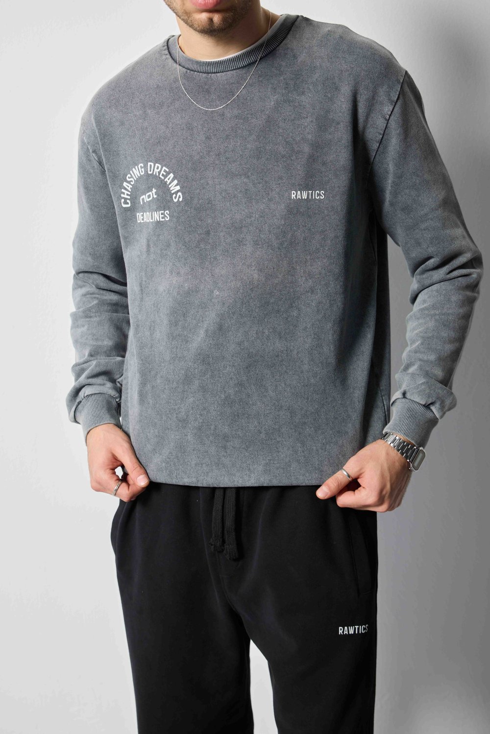 100% PAMUKLU YIKAMALI GRİ SWEATSHIRT