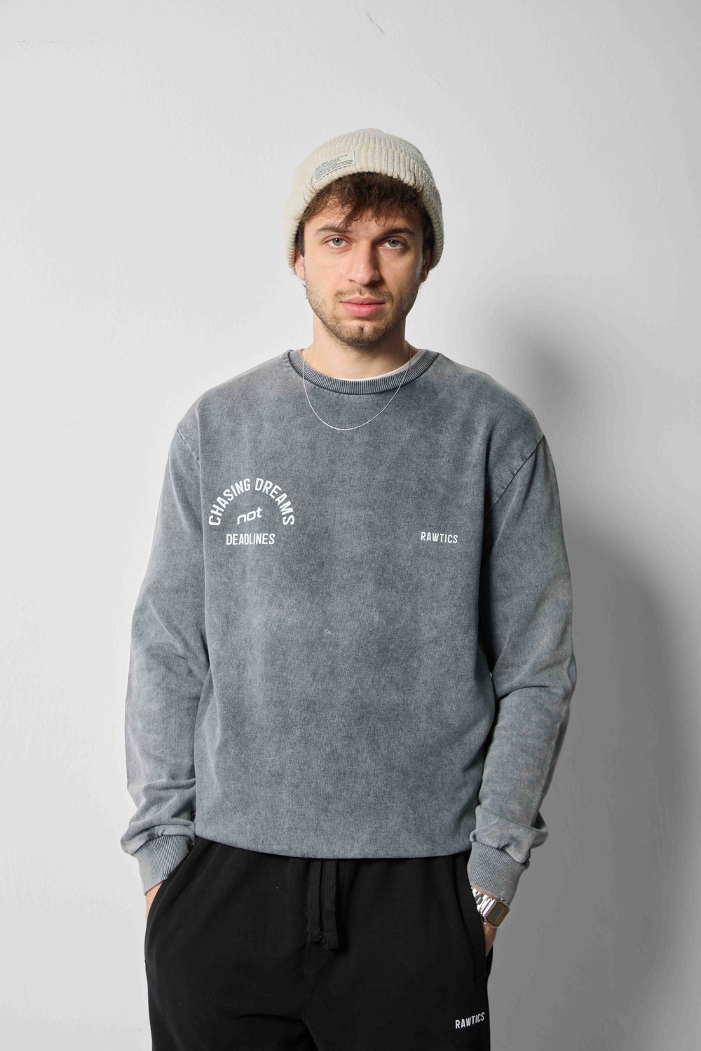 100% PAMUKLU YIKAMALI GRİ SWEATSHIRT
