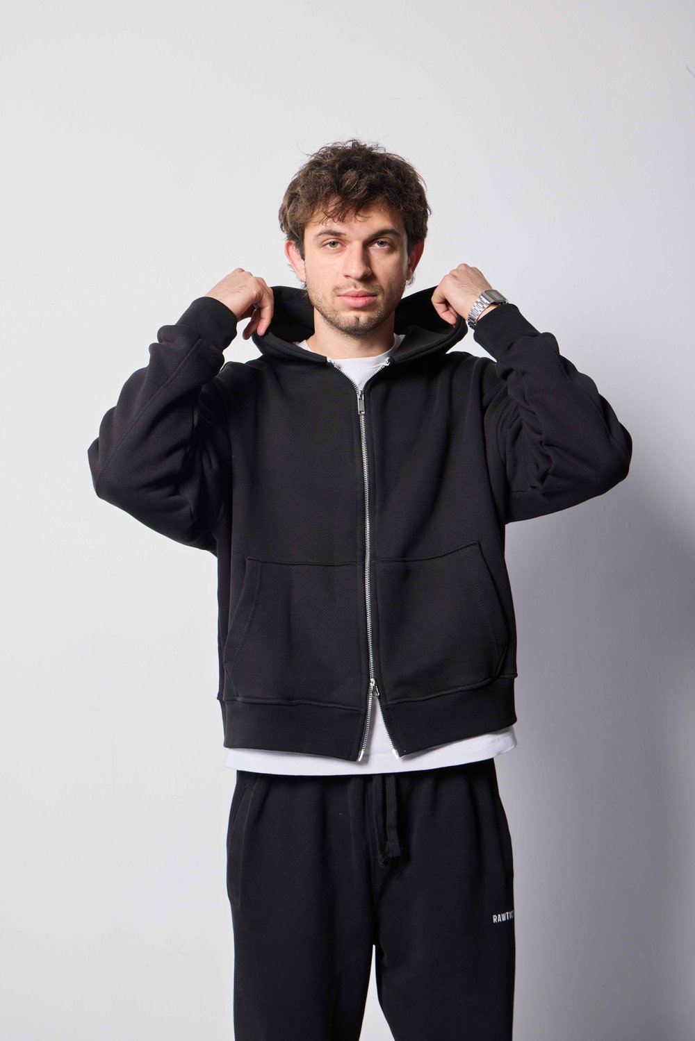 %100 PAMUKLU DİYAGONAL SİYAH CROP FIT ZIP HOODIE