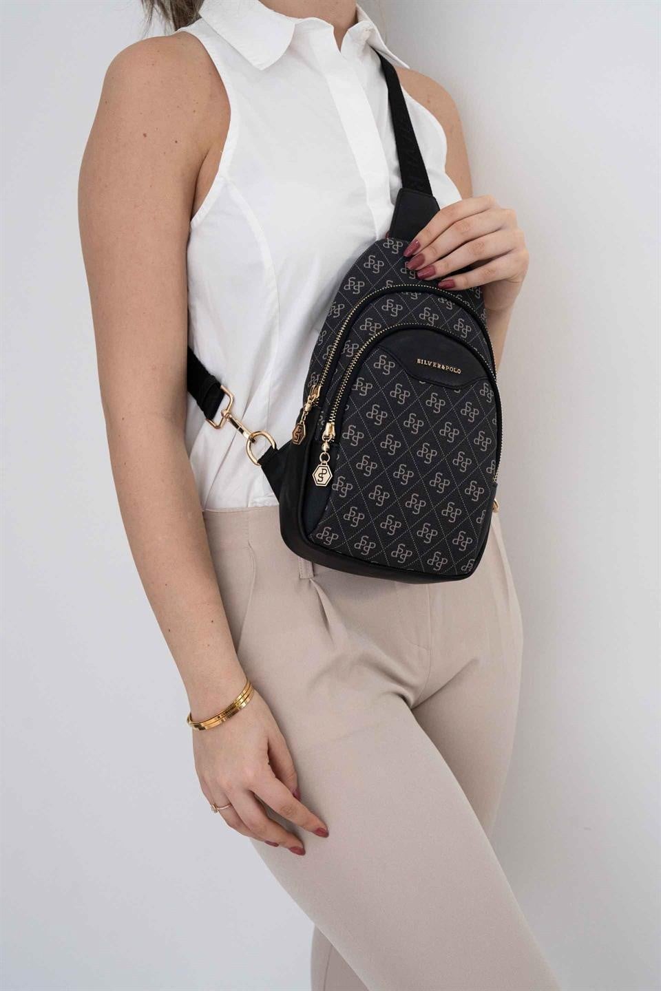 Silver & Polo SP959 Kadın Vücut Çantası Monogram Füme-Siyah