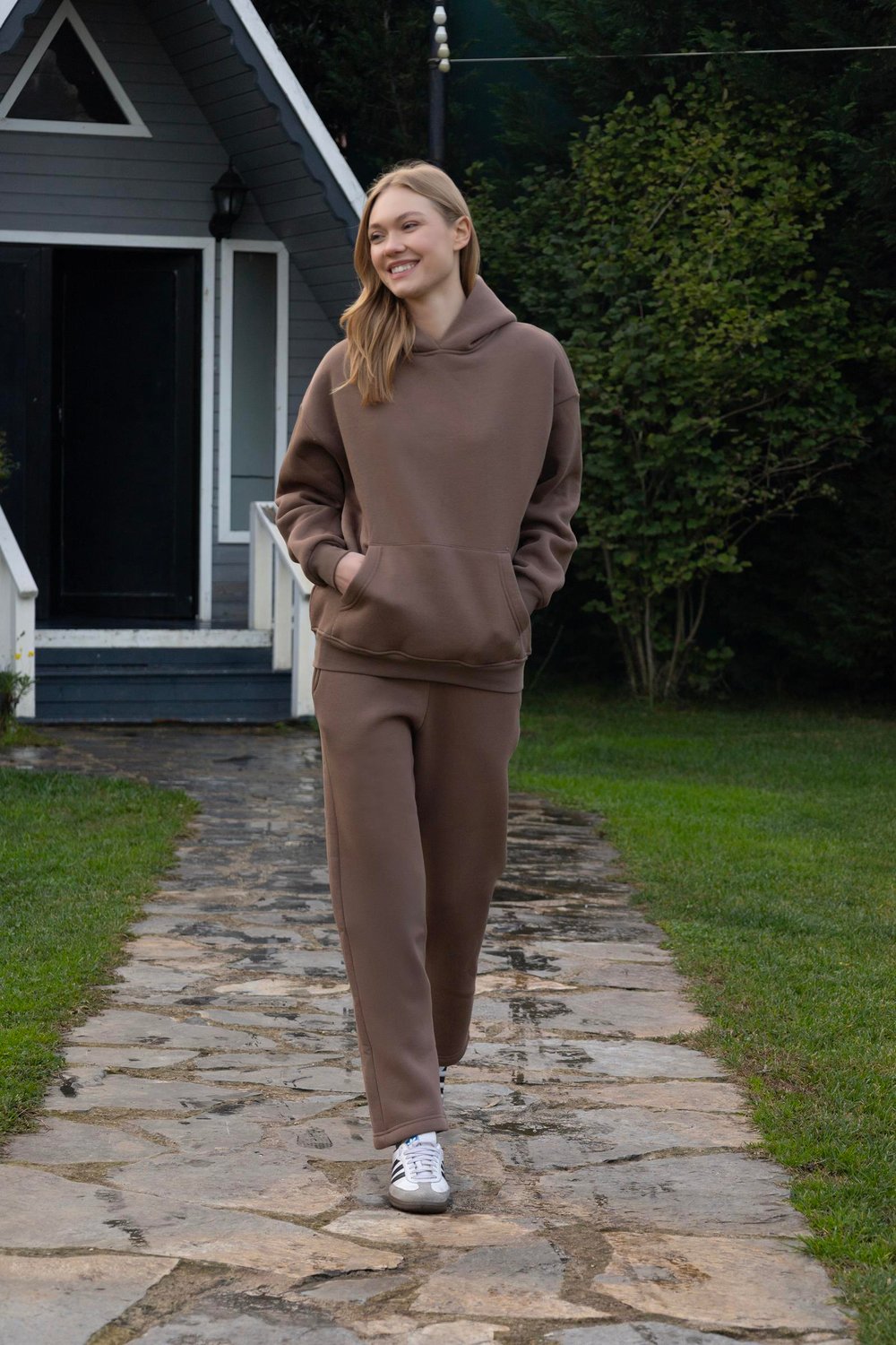 Kapüşonlu İçi Polarlı Unisex Oversize Eşofman Takımı - G09001 - Kahverengi