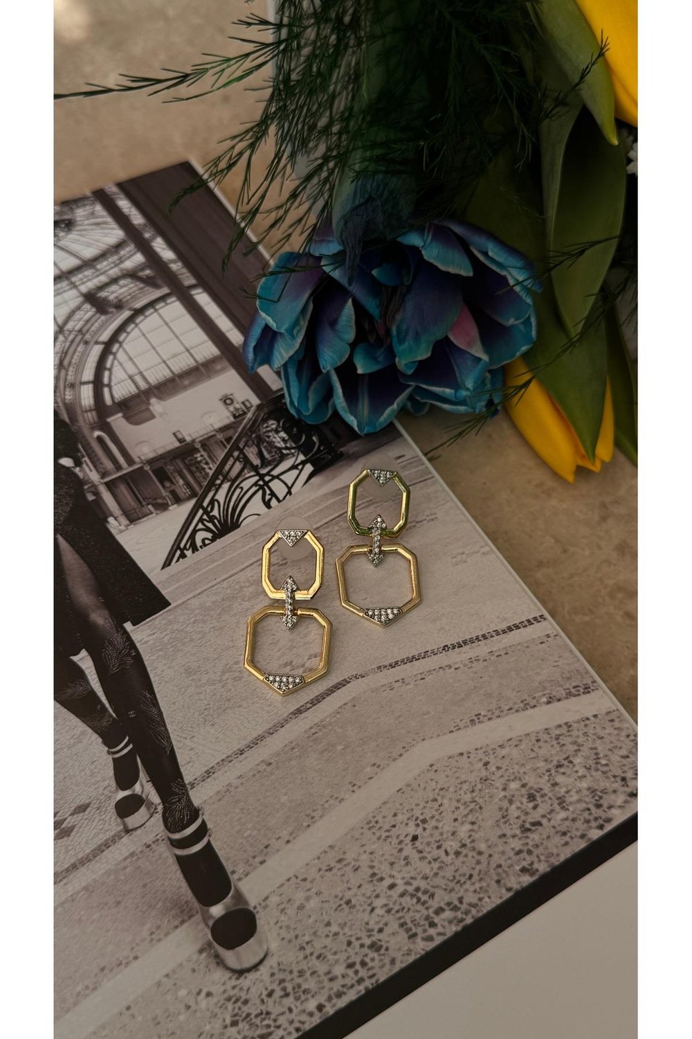 Gold pinterest küpe