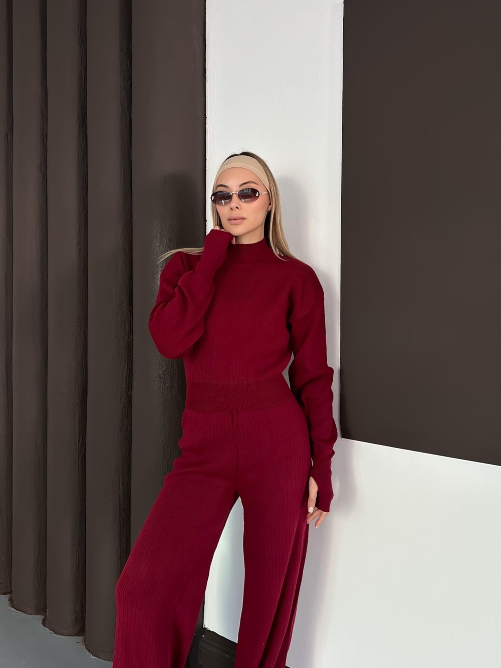 Parmak Geçmeli Crop Yüksek Bel Triko Takım Bordo