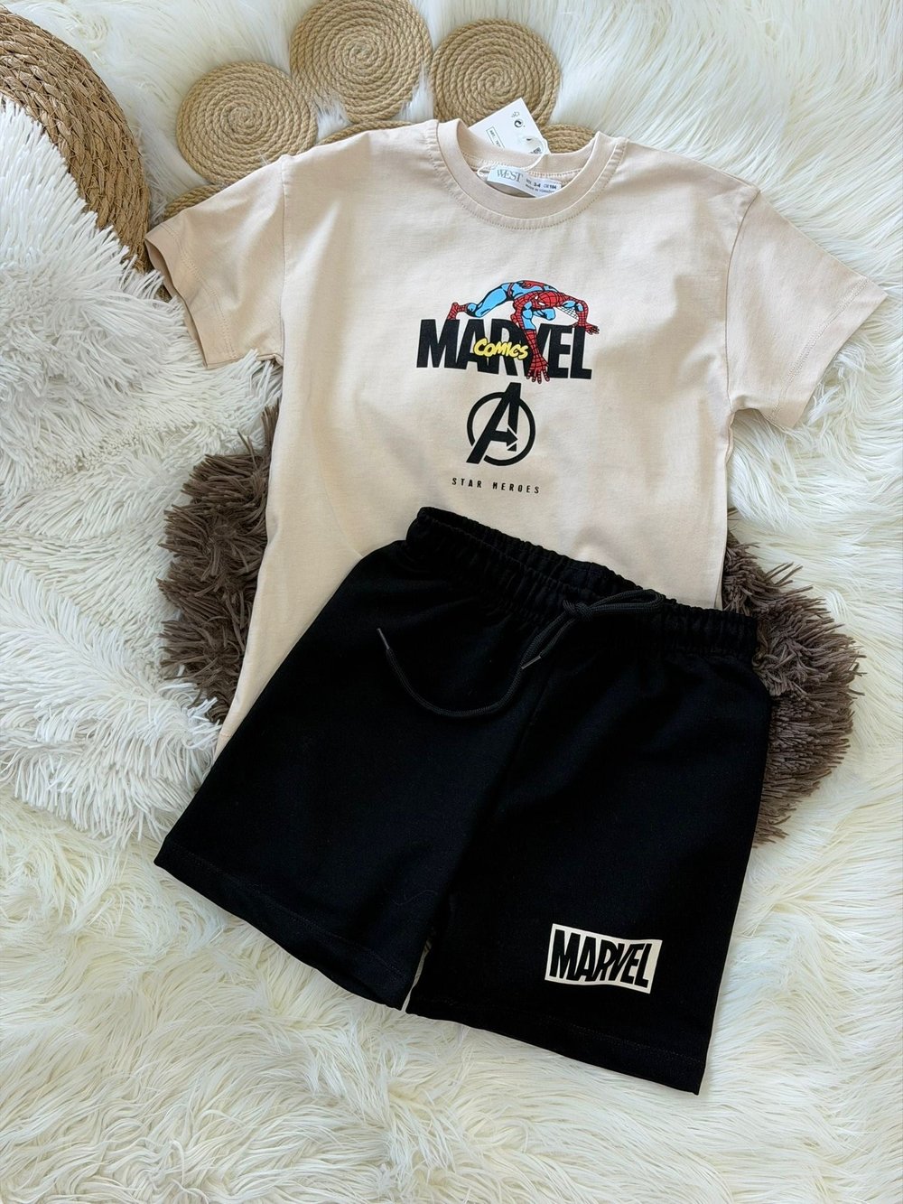 MARVEL BASKILI ŞORTLU TAKIM