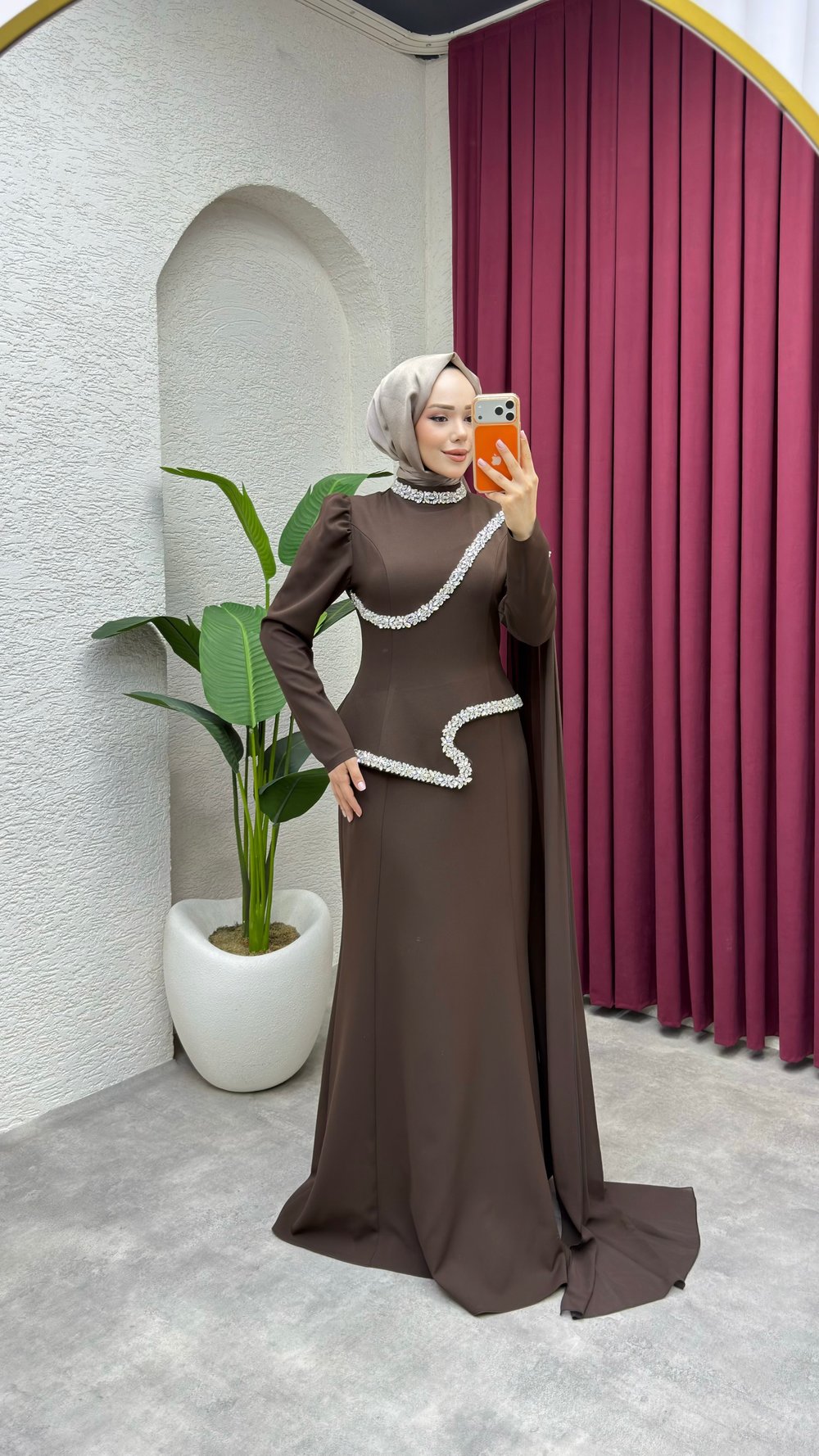 Yasmin Pelerinli Balık Abiye 1021 Kahverengi