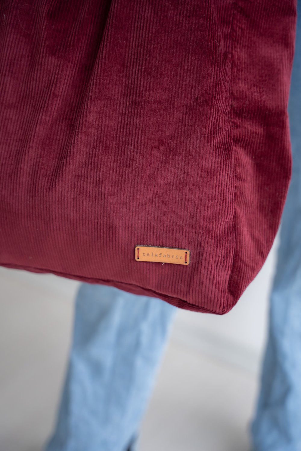 BORDO KADİFE TOTE ÇANTA