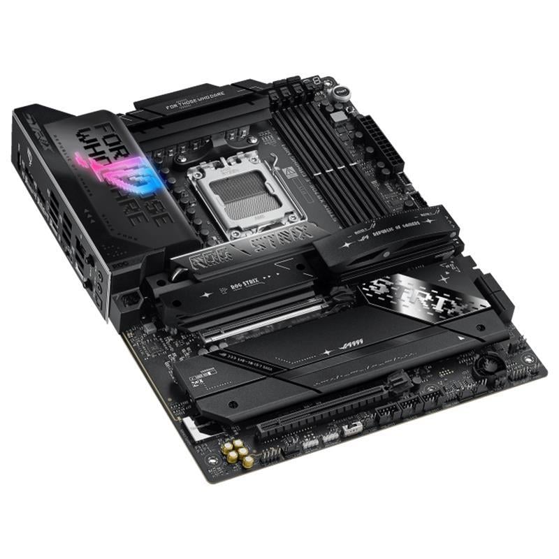 ASUS ROG STRIX X870E-E GAMING WIFI DDR5 8000MHZ 1XHDMI 1XDP 4XM.2 AM5 ATX (AMD AM5 9000/8000/7000 SERİLERİ İLE UYUMLU)
