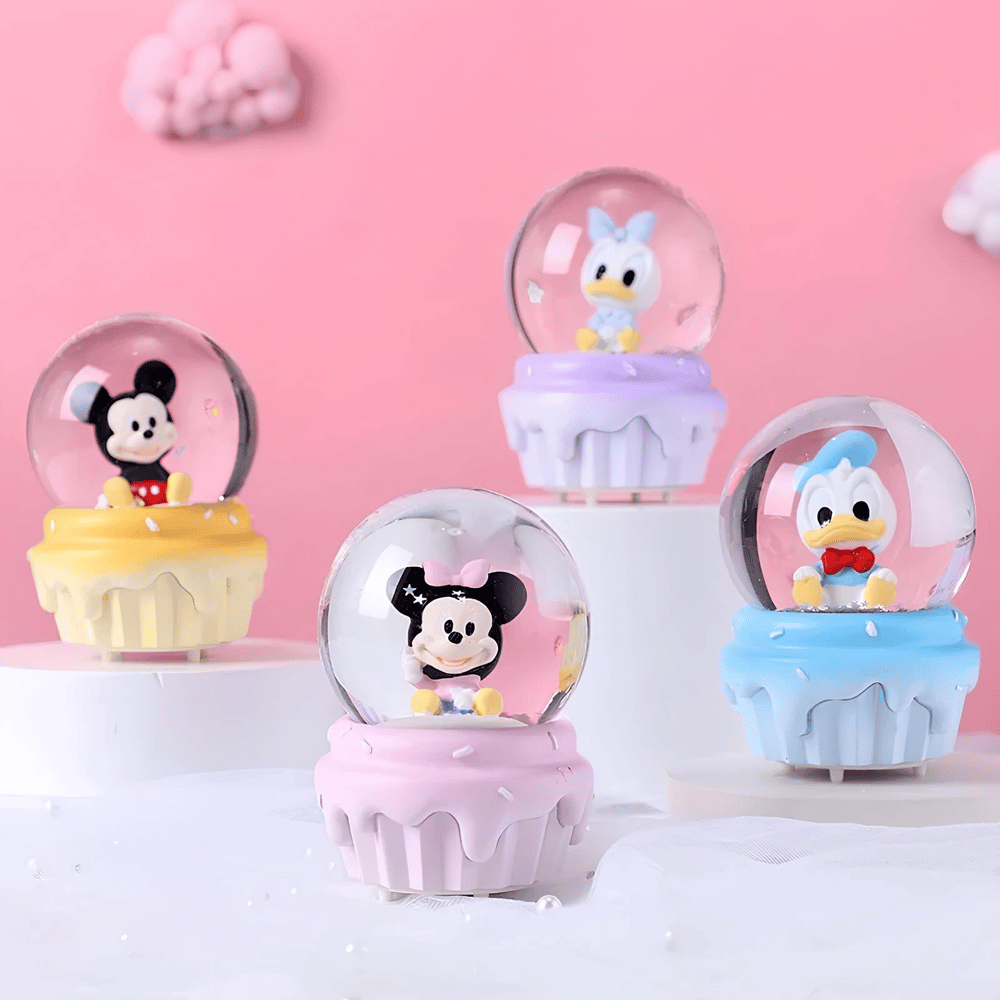 Mickey Mouse Işıklı Kar Küresi Model 4