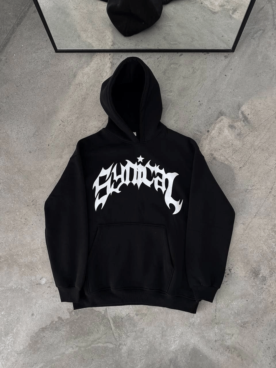 Kışlık Kapüşonlu Baskılı Oversize SweatShirt- Siyah