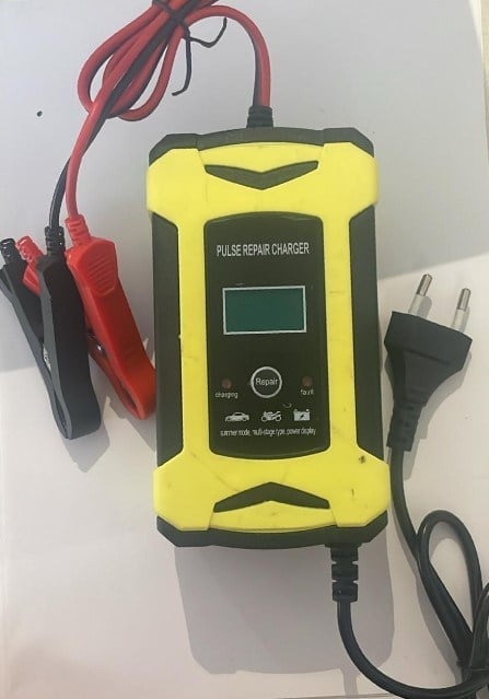 POWERMASTER 13.8 - 15.5 VOLT 4 - 100 AMPER AKÜ ŞARJ CİHAZI