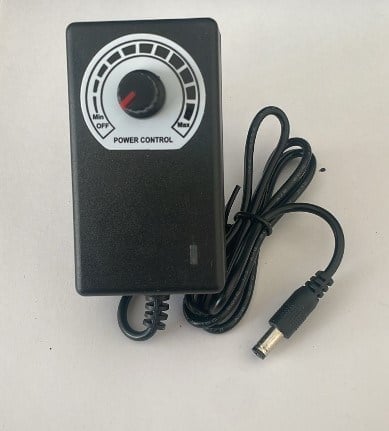 POWERMASTER PM-31745 9-24 VOLT 1 AMPER 5.5*2.5 MM UÇLU  MASAÜSTÜ TİP VOLTAJ AYARLI ADAPTÖR