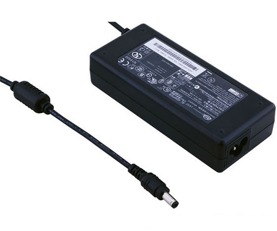 POWERTECH LA107 19 VOLT - 4.74 AMPER TOSHIBA NOTEBOOK ADAPTÖR