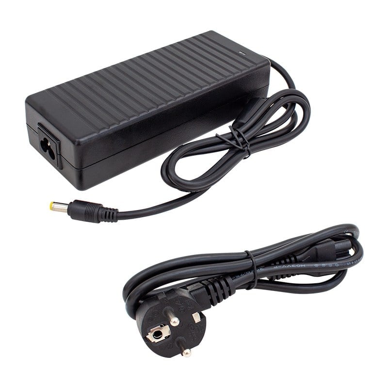 S-LINK SL-NBA2455 24 VOLT - 5 AMPER - 120 WATT 5.5*2.5 UÇLU PLASTİK KASA MASAÜSTÜ ADAPTÖR