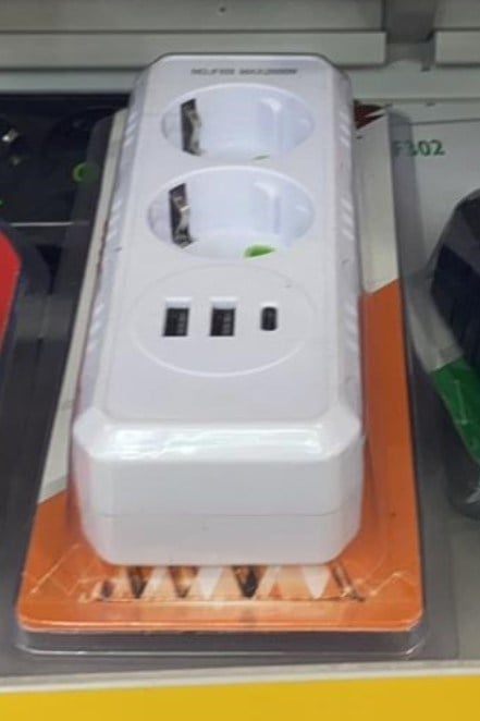 VEA VE-29578 TYPE-C + 2 UBS GİRİŞLİ 2'Lİ BEYAZ GRUP PRİZ
